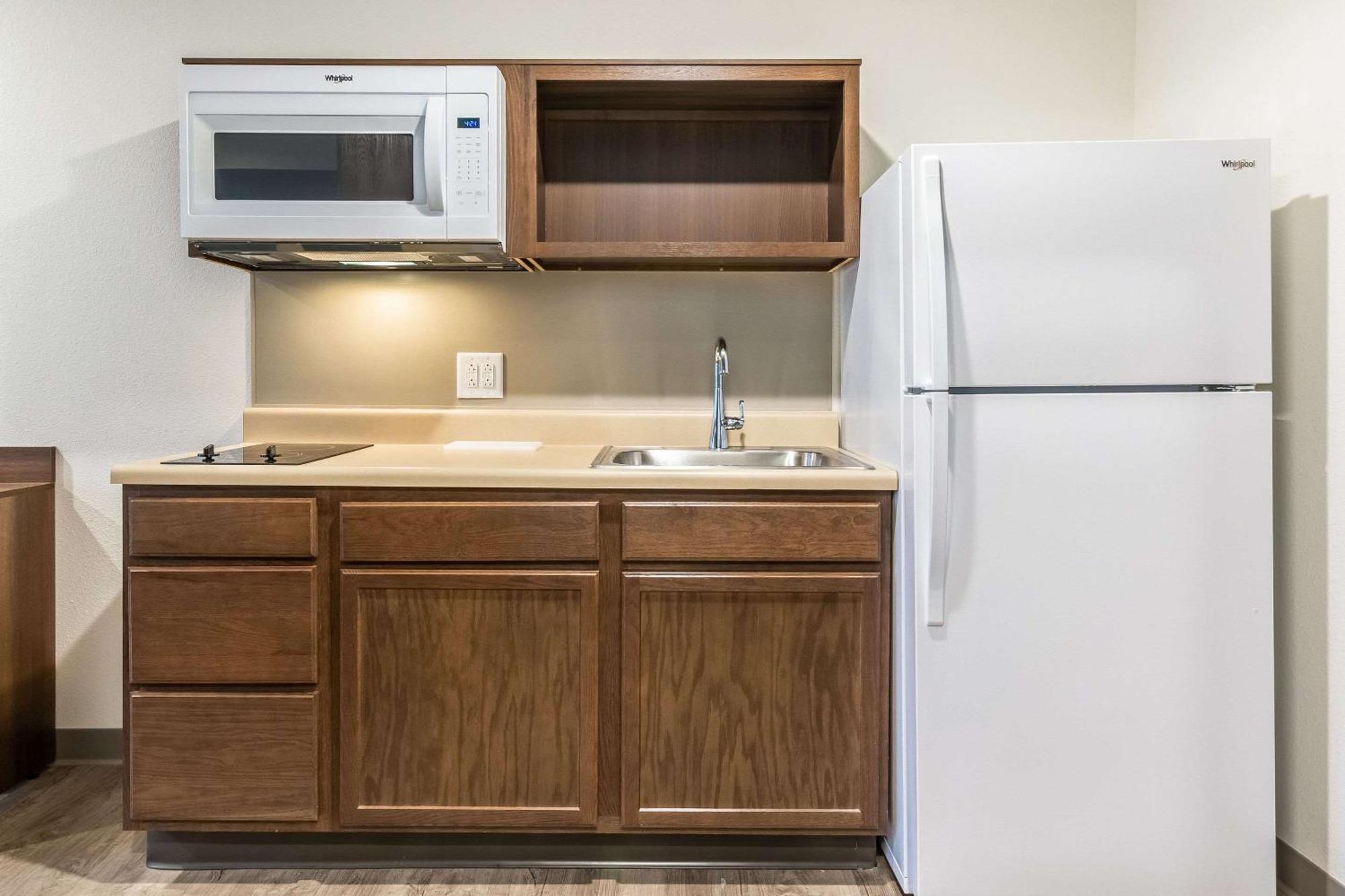 Woodspring Suites Indianapolis Castleton الغرفة الصورة